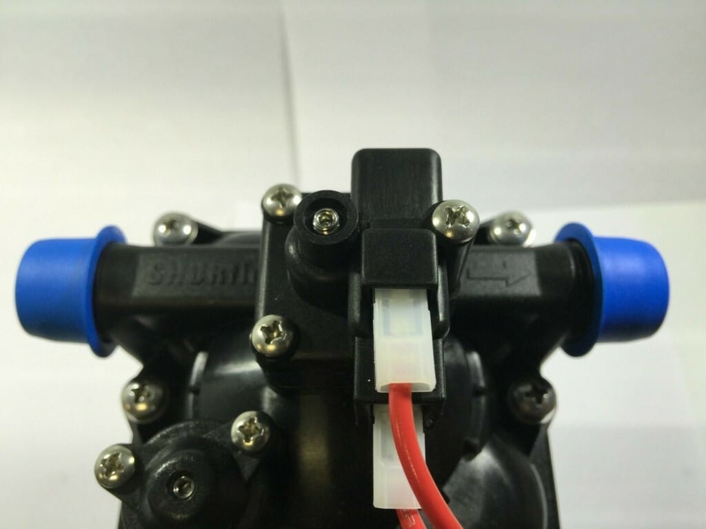 Vatnsdæla Shurflo Large. 12v. - Image 4