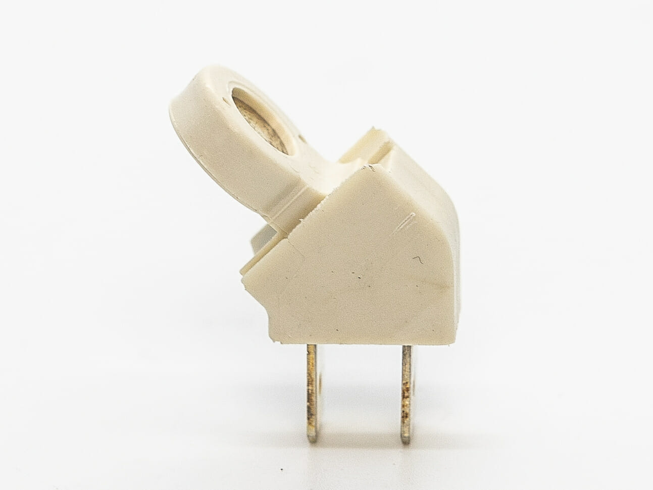 Adaptor insulator. - Image 2