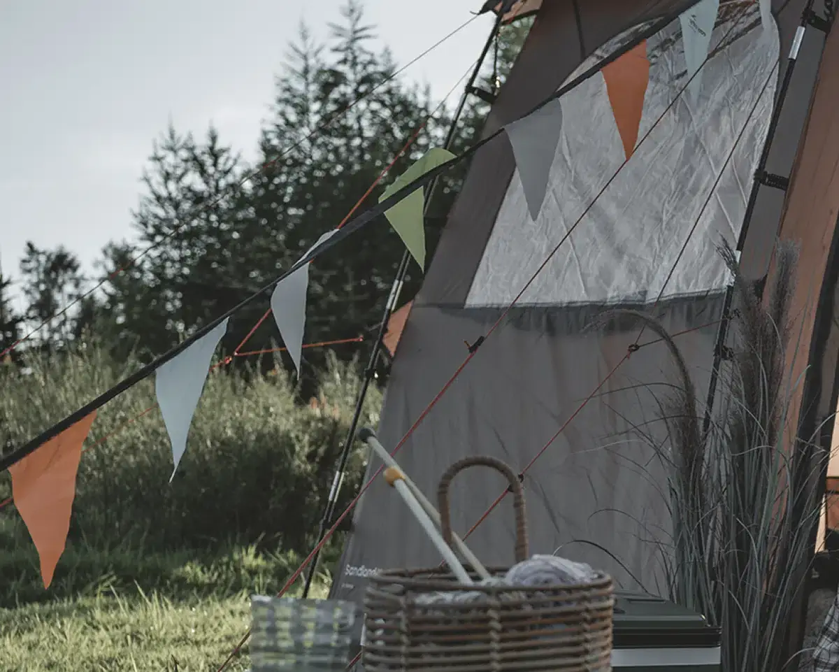 Fánalengja Easy Glamping Bunting - Image 4